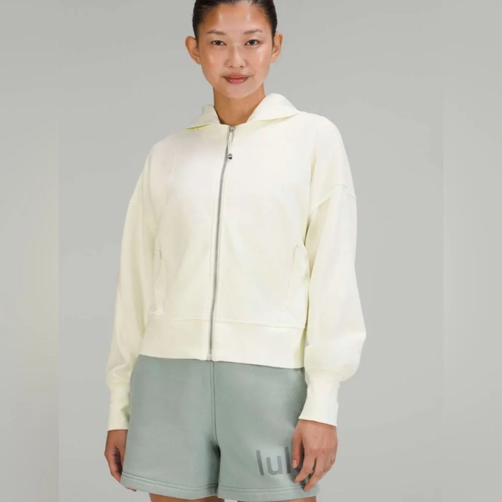 Lululemon‎ Softstreme Pocketed Hoodie Lemon Sorbet Size 4